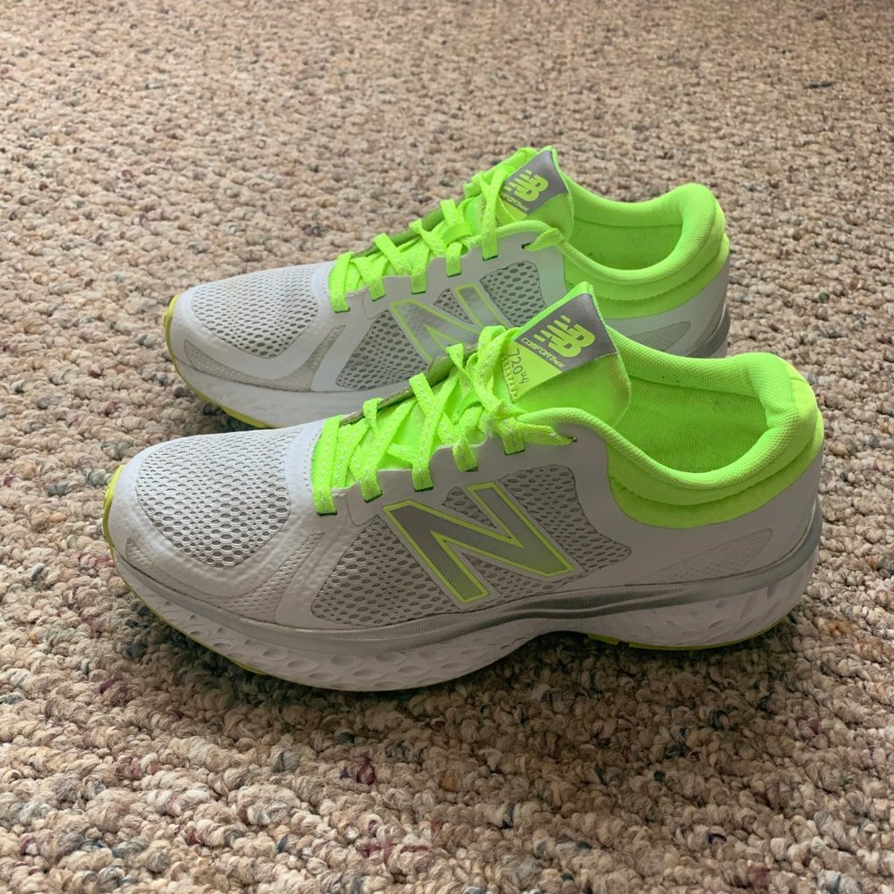 New Balance 720 Ride V4 - Picture 2 of 7